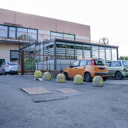 Appartamento Borgo Antico Paruzzaro Exterior photo